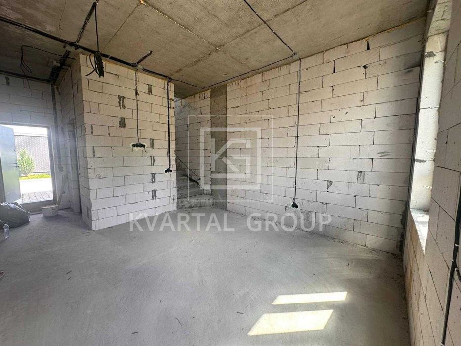 Продам таунхаус в комплексі закритого типу Lake Kanevo. Без комісії!