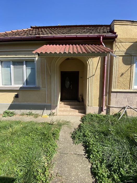 Продам 2 Будинки у передмісті  Берегова