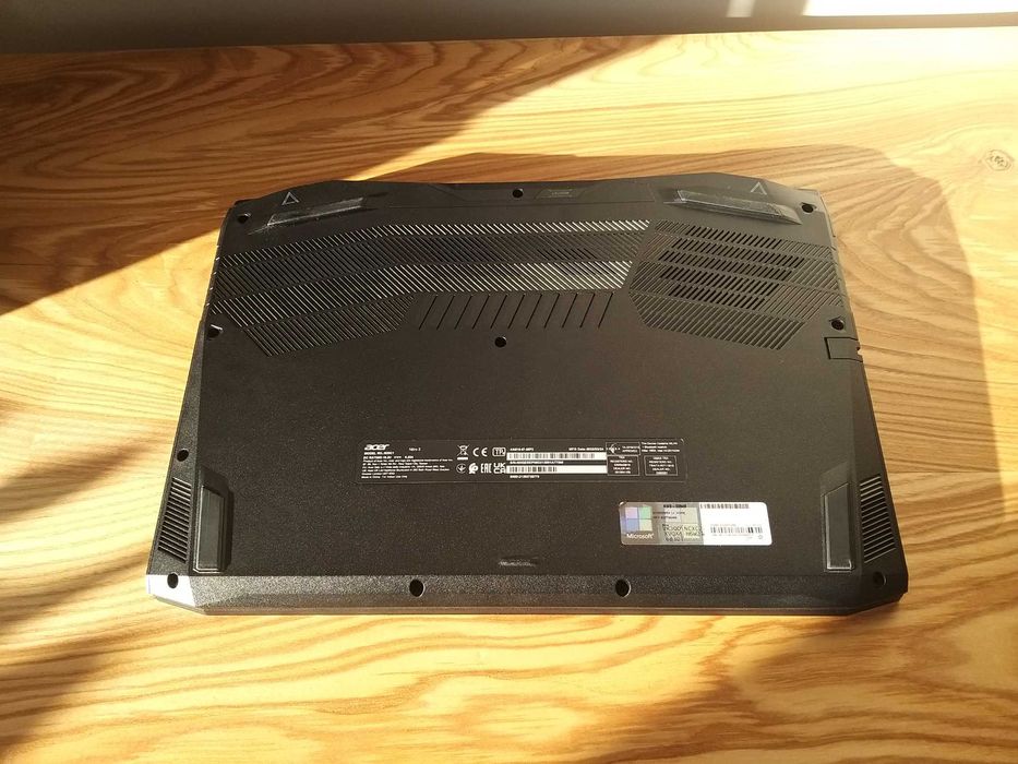 Laptop Gamingowy i5-11400h | RTX 3050ti | 16GB | 512GB + Apple Watch