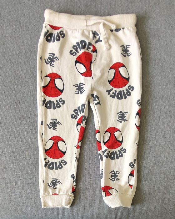 Komplet dzianinowy spiderman roz 98