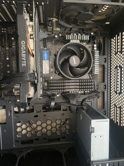 Komputer gtx 1660 ryzen 5 2600