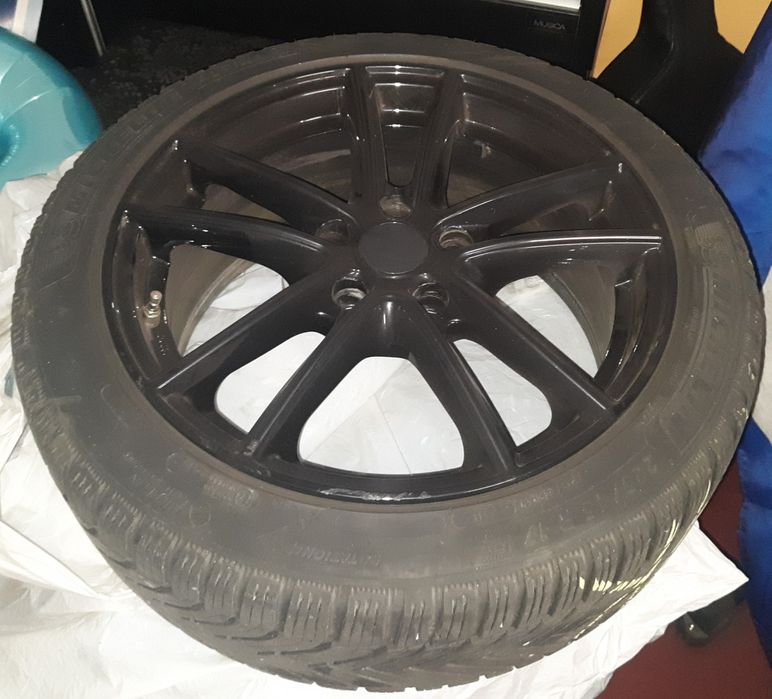 Jantes 17" com pneus inverno 225 45 R17