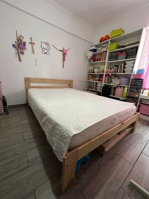 Cama e Mobília de quarto, vendo em separado, negociável
