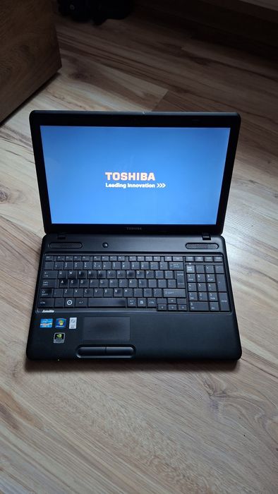 Toshiba Satlellite C660-1NG I5 2410M 2.30 GHz 8 GB RAM SSD