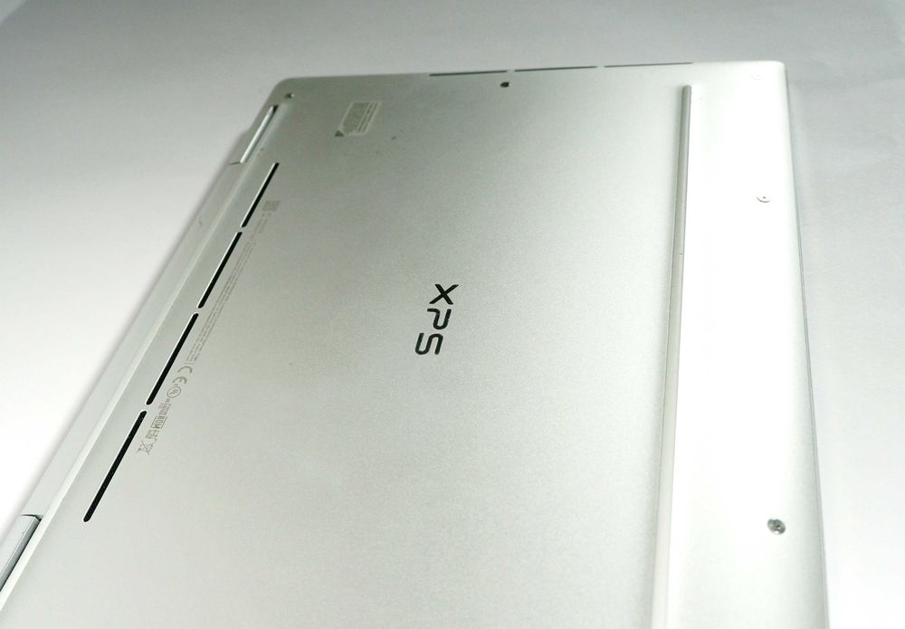 DELL XPS 13 7390 2in1 I3-1005G1\256GB\4GB FHD\FHD IPS\SHARP TOUCH