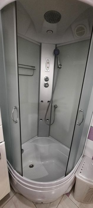 Залізн.Вокзал Центр /85м²:3кімн;2сан.в;джакузі/ Видова є укриття