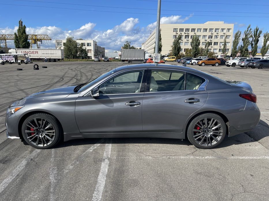 Infiniti Q50 Red sport 400