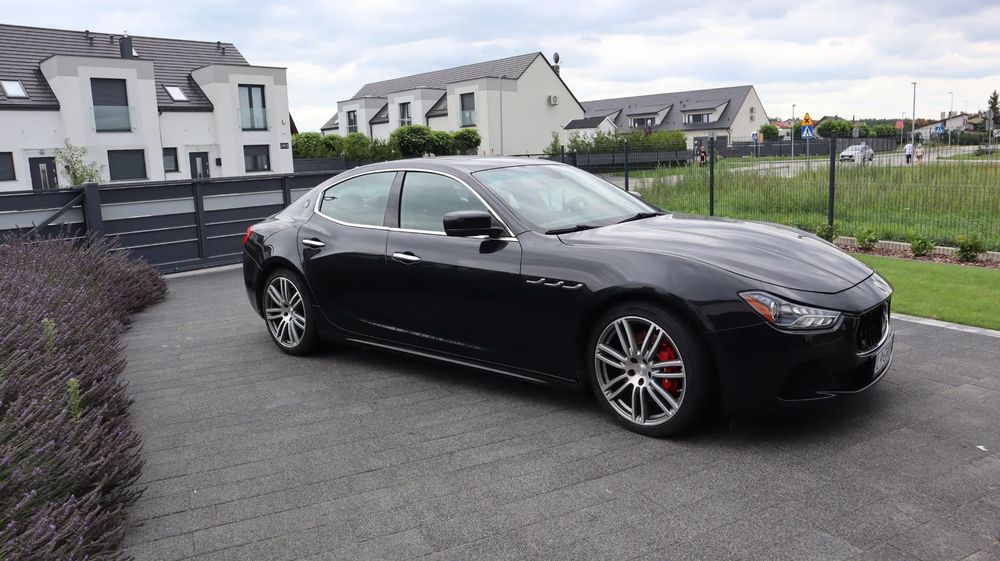 Maserati Ghibli Maserati Ghibli sq4 silnik ferrari niski przebieg stan bdb Zamiana