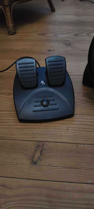Volante de corrida Superdrive SV200