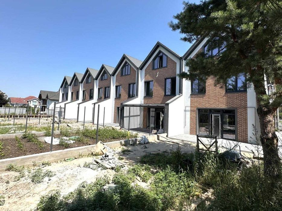 Залишився один!!! Просторий таунхаус 125 кв.м. з газом біля ЖК Чайка