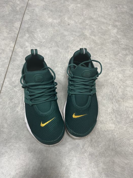 Продам кросівки Nike оригінал