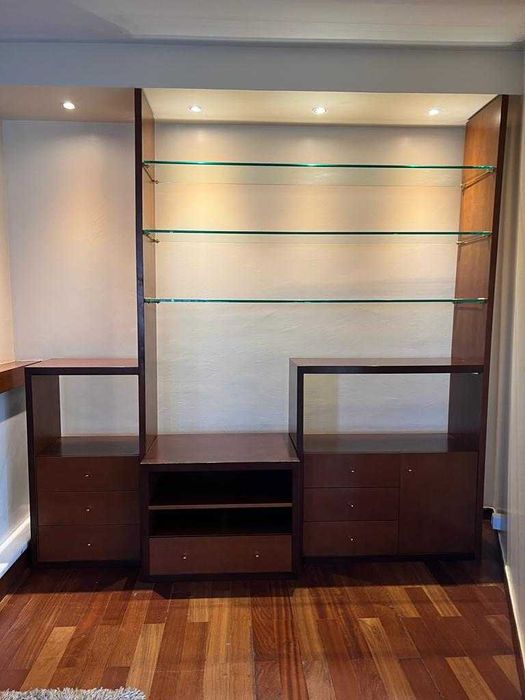 Movel de tv com vitrine