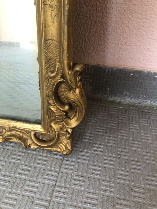 Espelho século XIX em talha dourada