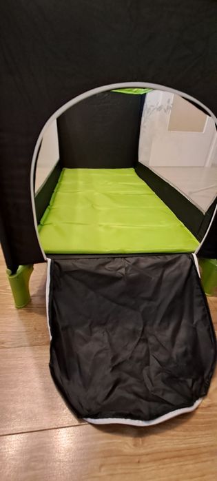 Łóżeczko turystyczne