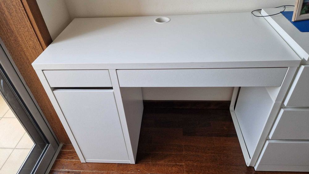 Secretária Branca Ikea