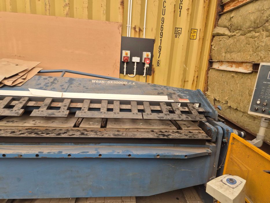 zaginarka gietarka segmentowa hydrauliczna W62K-5/3200 CNC używana