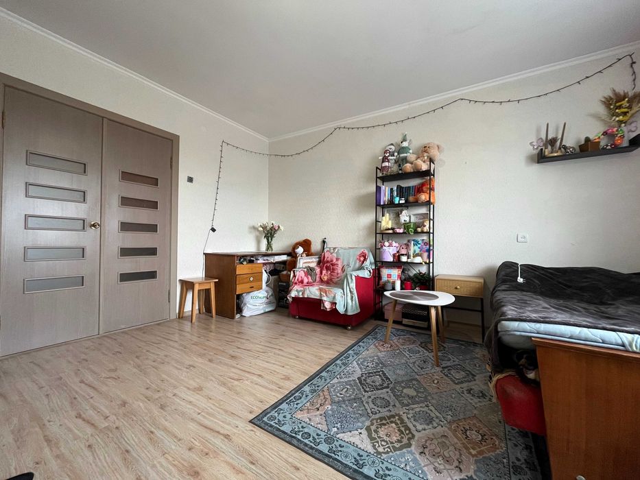 Продається простора 4на квартира 80 м² у самому серці Чернігова. LD