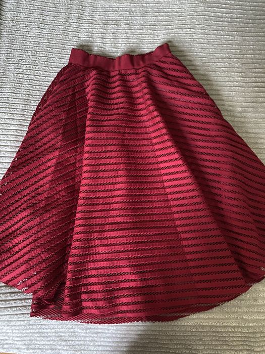 Спідниця червона
