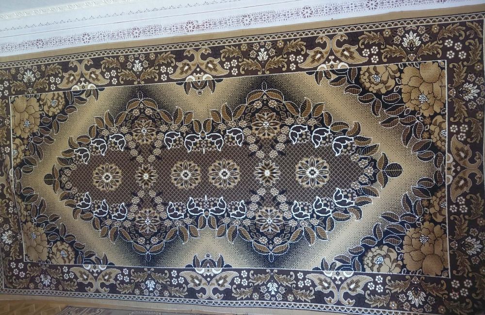 Стінка у гарному стані як на фото