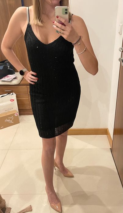 Nowa Sukienka sylwestrowa Mohito mini koktailowa cekiny czarna