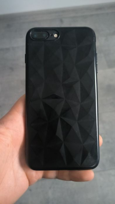 Смартфон Айфон 7 плюс