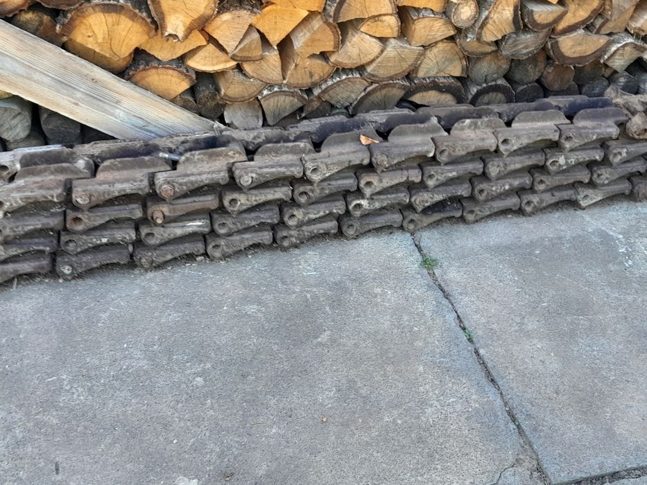 Продам гусеницю на тракиор т 70