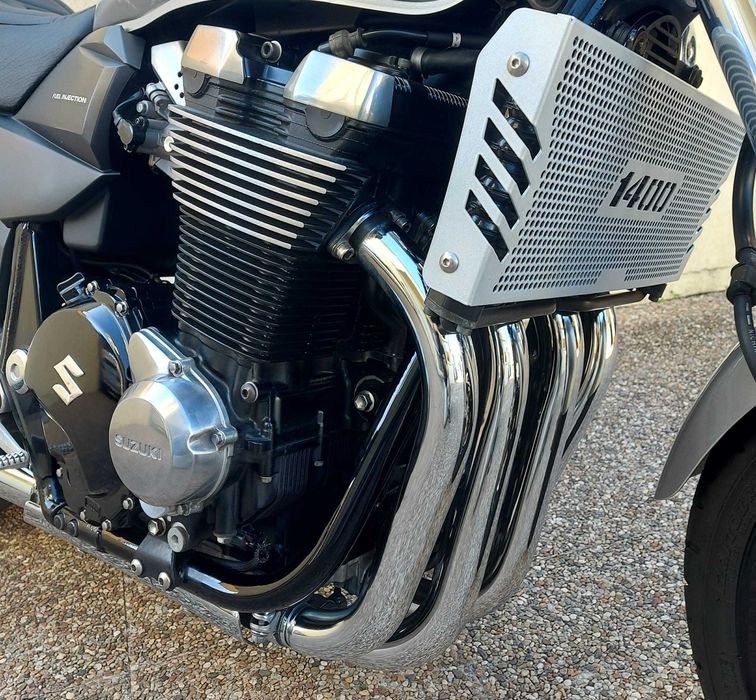 SUZUKI GSX 1400 (( 13,200 Kms )) Nacional