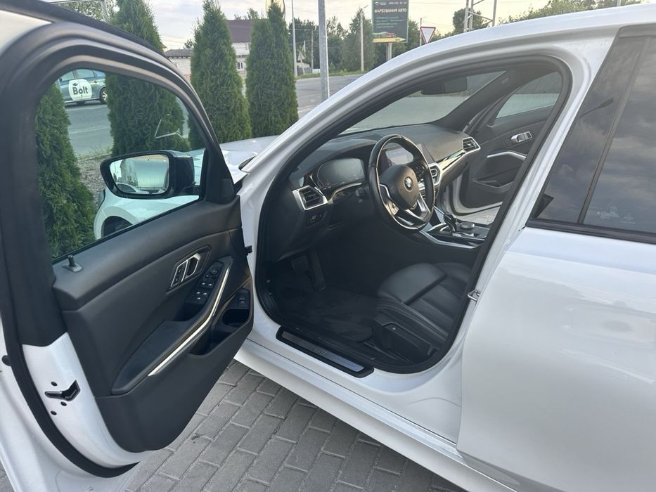 Bmw g20 318d 2022