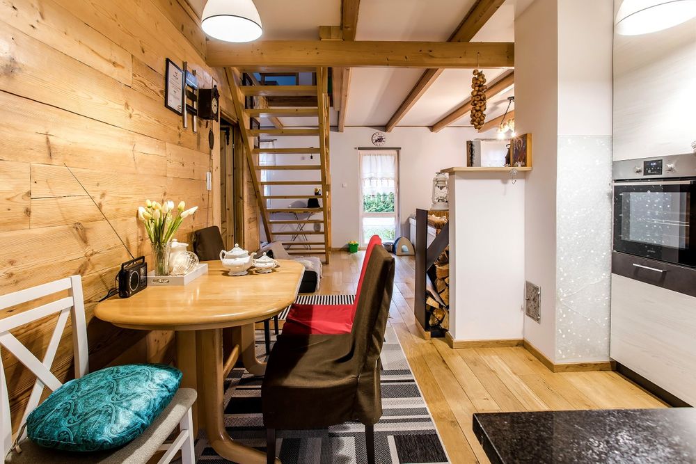 Komfortowy, klimatyzowany dom z placem zabaw,  jacuzzi  ,sauna.