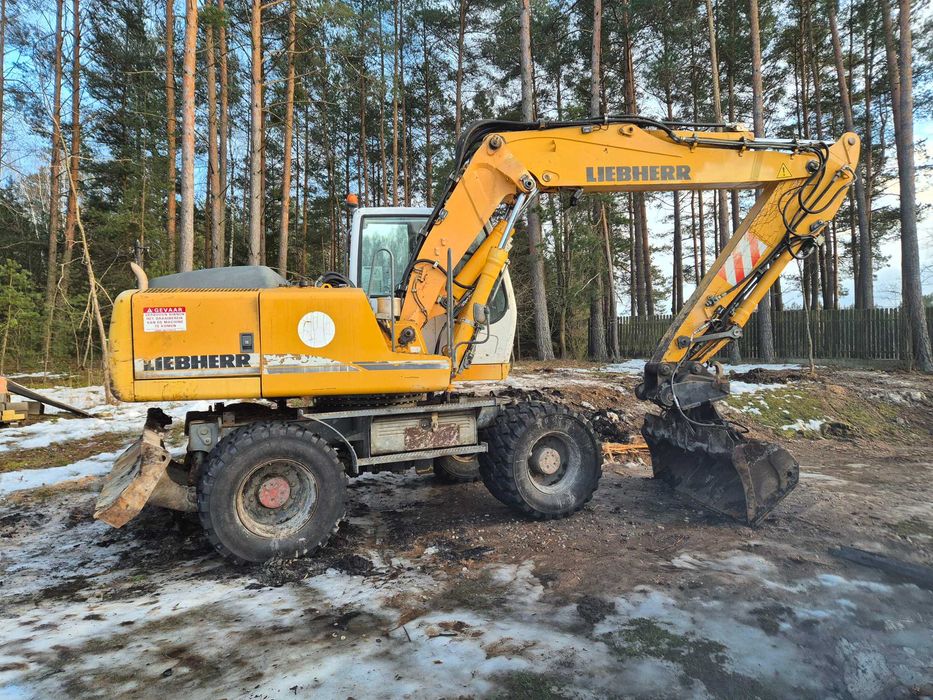Koparka kolowa LIEBHERR 900C z system UniControl