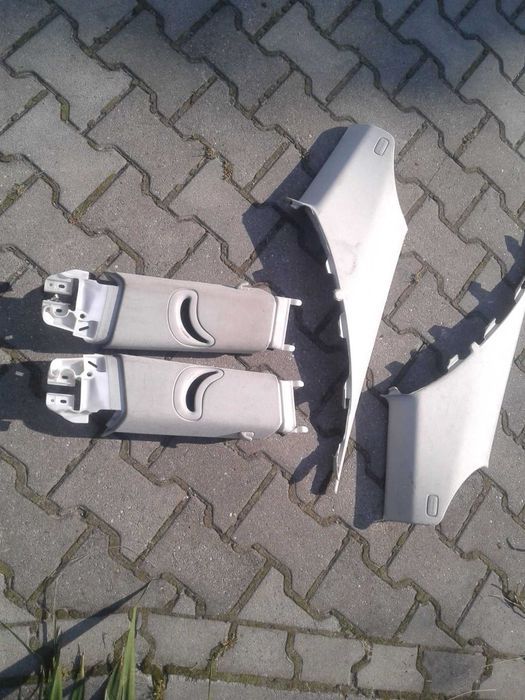 AUDI A5 8T 3D Coupe 2.7 TDI V6 2008r Słupki Zaślepki Środek