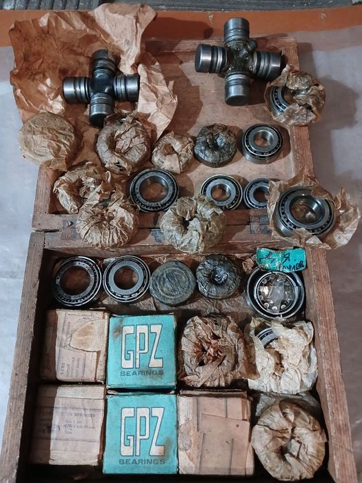 клапана,кольца, вкладыши ЗаЗ-966,968новые,по ходовой,КПП и др.детали.