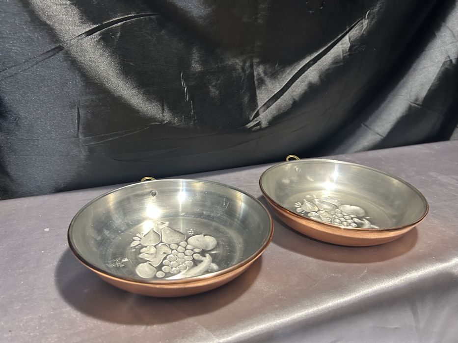 Zestaw 2 Miedzianych Foremek na Ciasto – Motyw Owoców