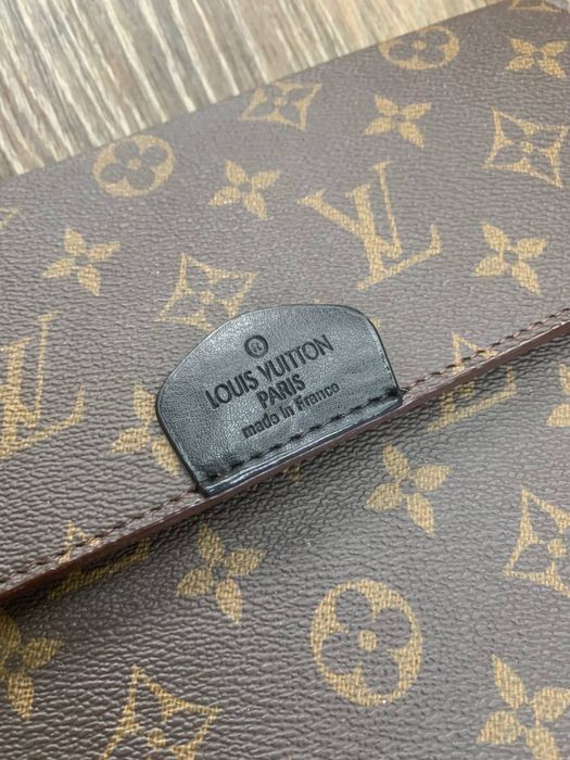 Жіноча сумка коричнева louis vuitton