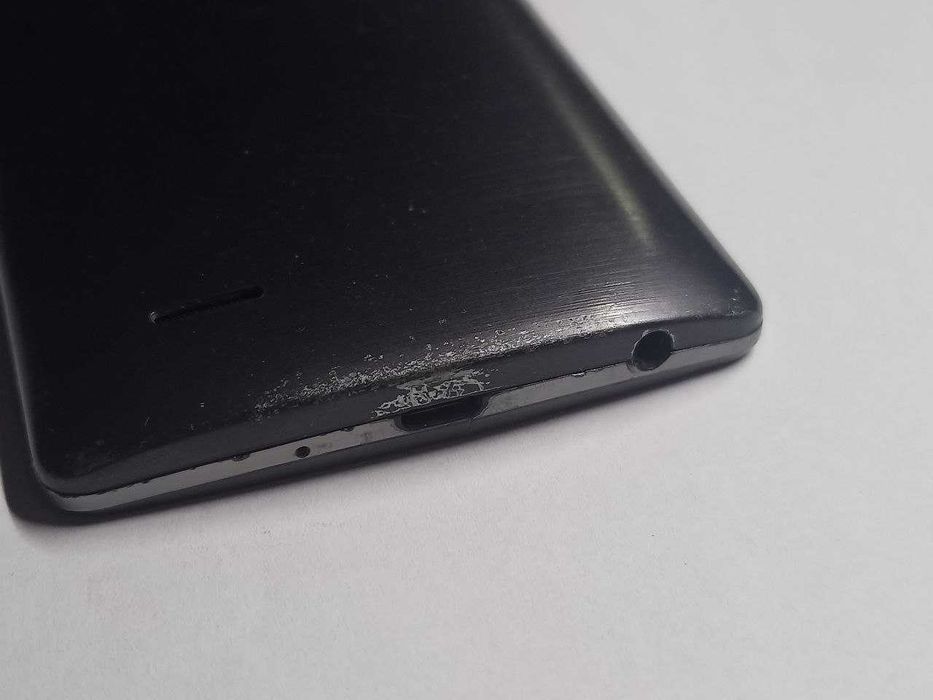 Телефон б/у LG G3s