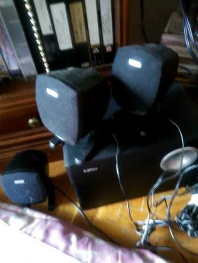 Акустическая система с колонками Edifier R251 Black