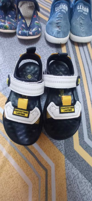 Обувка на хлопчика 26р.