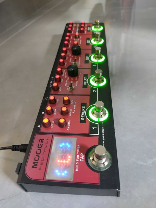 Mooer Red Truck Pedaleira com distorções analogicas