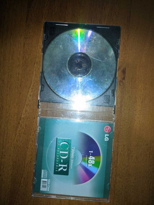 Продам або обміняю диски та касети з поп-музикою радянської естради.