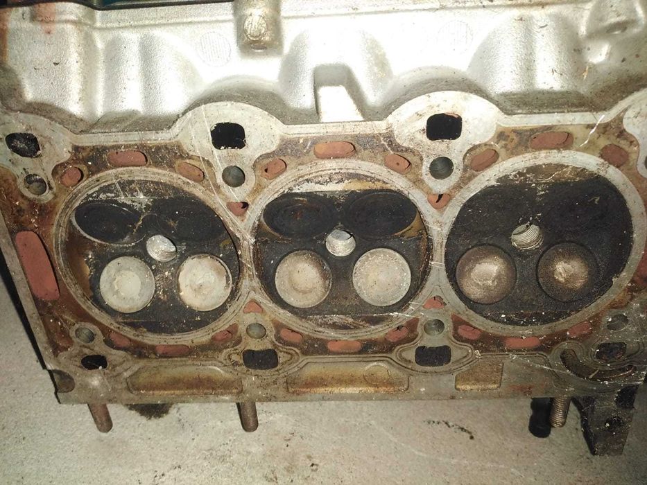 Cabeça do Motor Opel Corsa B 1.0 12V