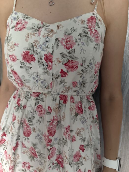 Легка літня сукня