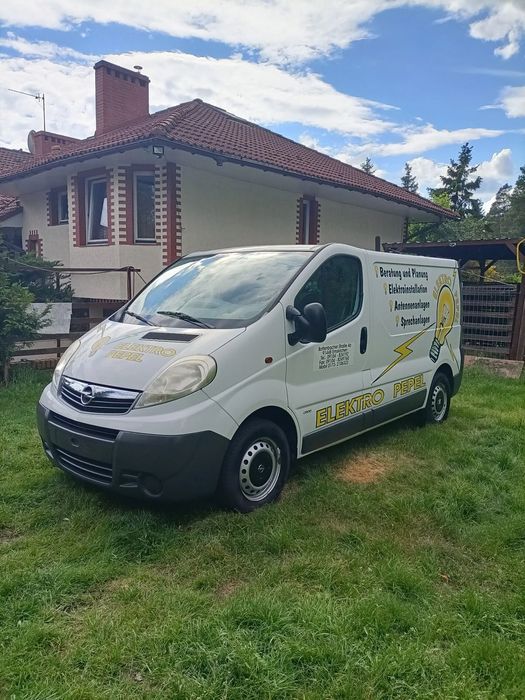 Opel Vivaro  OPEL VIVARO 2,0 CDTI-klimatyzacja-EURO5-facelift-historia serwisowa