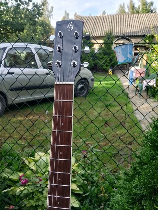 Gitara elektroakustyczna