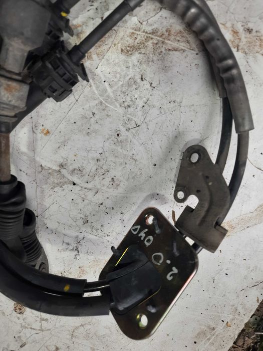 Троси куліси МКПП коробки передач Тойота Авенсіс т25 2.0 д4д