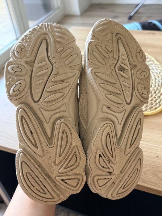 Buty adidas ozweego