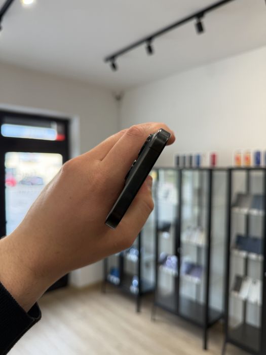 Telefon iPhone 15 PRO 256GB Czarny Apple Gwarancja iTrade
