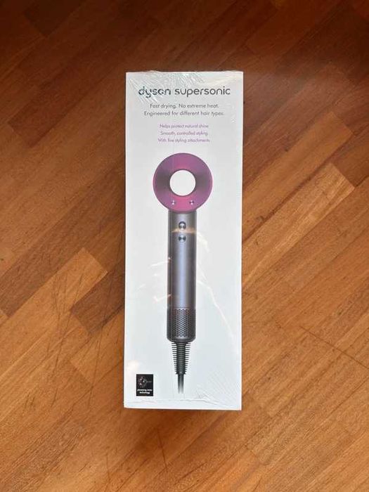 Nowa naddźwiękowa suszarka do włosów Dyson HD08