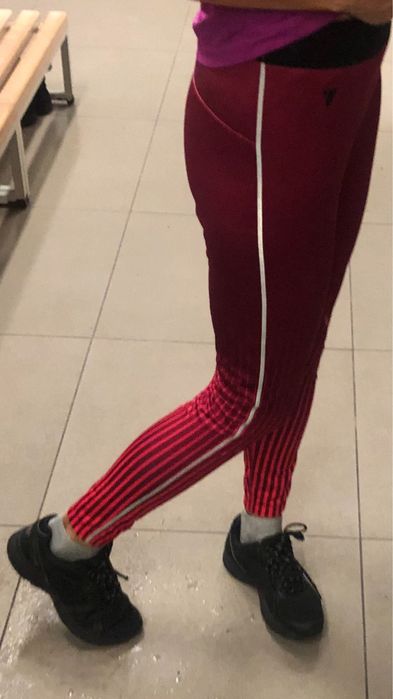 Спортивный набор   топ и леггинсы  для фитнеса йоги S/M