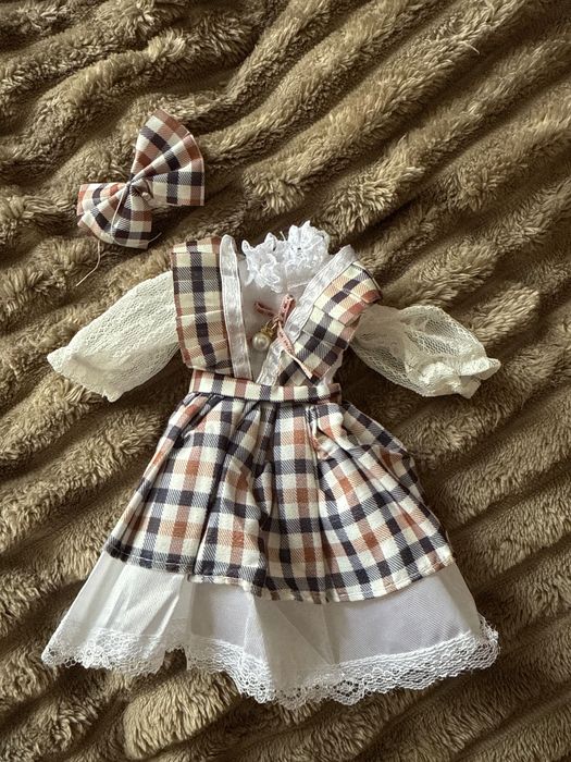 Одяг для ляльки.