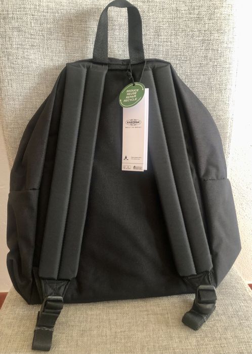 Mochila EASTPAK ( Nova C/ Etiqueta )